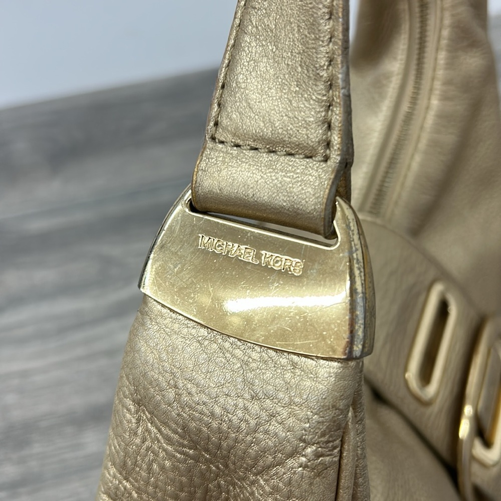 Michael Kors Gold Metallic Leather Hobo Shoulder Bag - Picture 3 of 8
